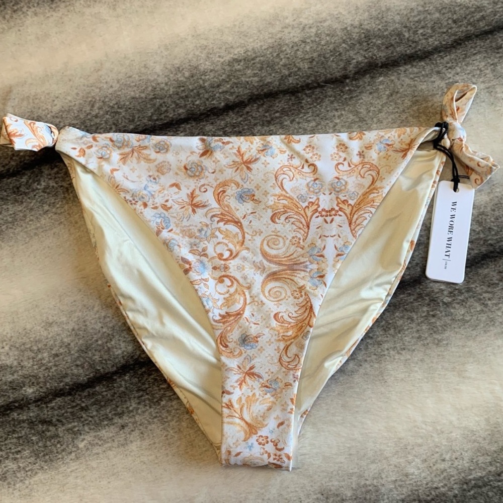 WeWoreWhat Amber Bow Antique Rug Swim Bikini Bottoms